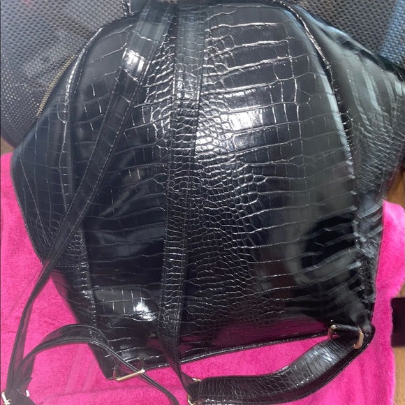 Rare Croc Textured Bebe Backpack - Picture 4 of 5